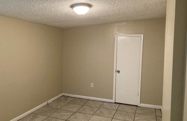 5148 3rd Ave N Unit A Gallery 2