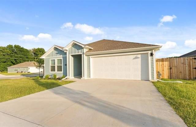 4331  W Glacier  ST photos photos
