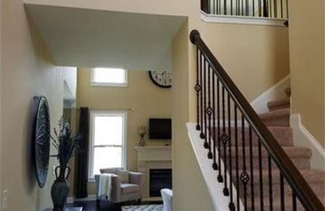 1490 Still Ridge Lane Gallery 4