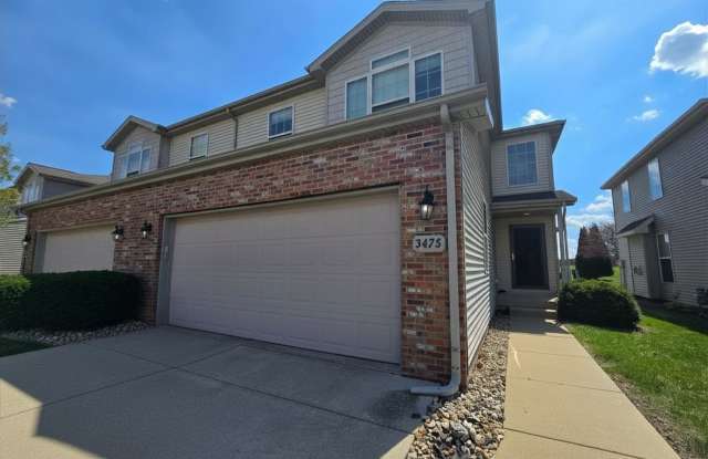 3 Bedroom Duplex in Normal! photos photos