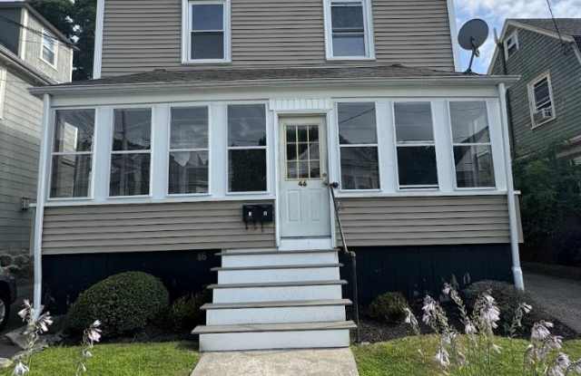 46 Union St. photos photos