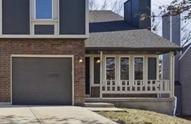 11631 Garnett St photos photos