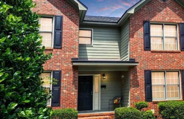 102 Brett Court - 102 Brett Court, Fayetteville, NC 28305