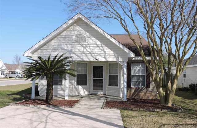 1100 Sweetbriar St - 1100 Sweetbriar Street, Ensley, FL 32533