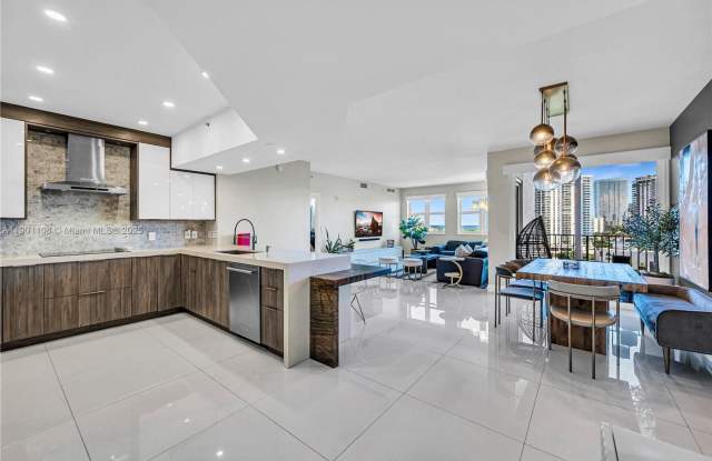 19900 E Country Club Drive 1003, Aventura, FL 33180 photos photos