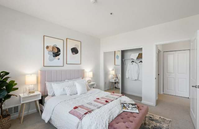 501 Crescent Way photos photos