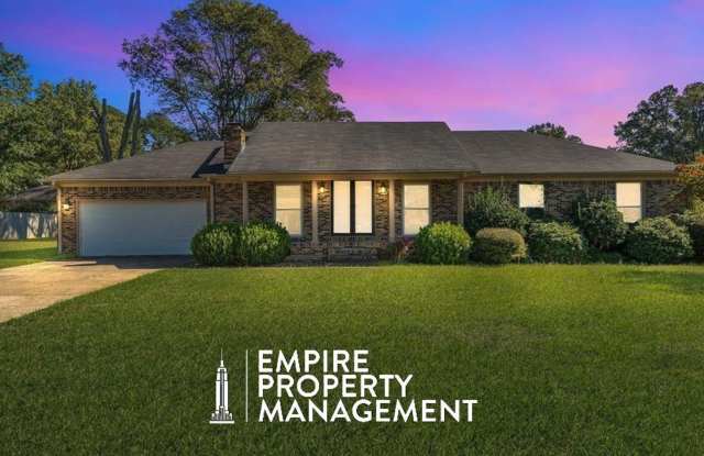 Available For Immediate Move-In! photos photos