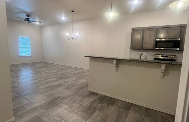 Escape the Ordinary in Viridian Townhomes! Gallery 4