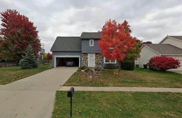 1705 Northeast Cortina Drive photos photos