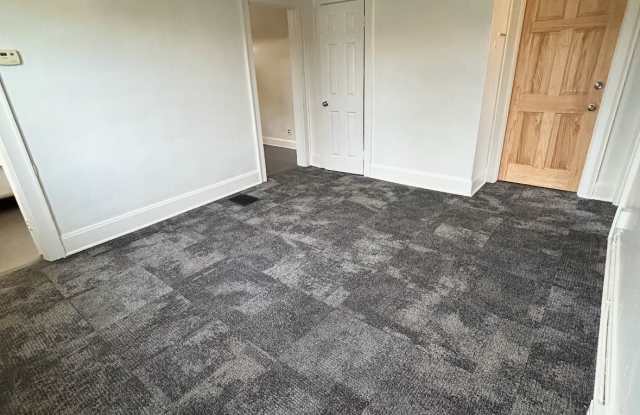 1274 Quebec Rd - 1274 Quebec Road, Cincinnati, OH 45205