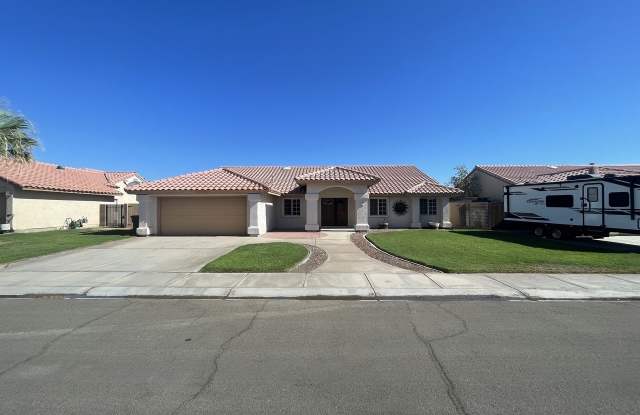 7806 East Topeka Place photos photos