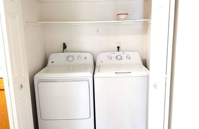 Cozy Charm Meets Modern Convenience in Citrus Heights! Gallery 4