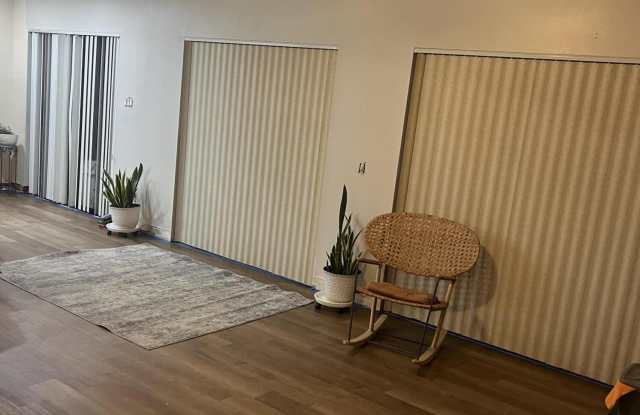 10758 NW 30th Place Gallery 3