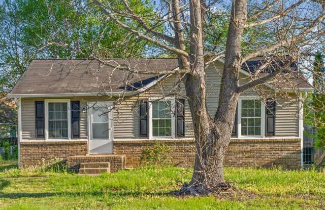 3 Bedroom Pet Friendly Home For Rent! photos photos