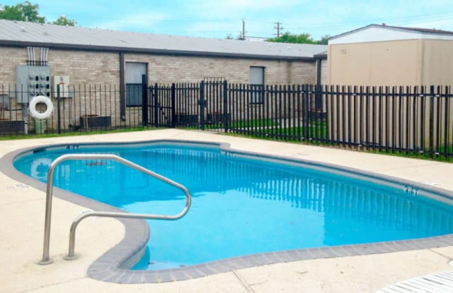 Northwest Terrace Apartments Gallery 2