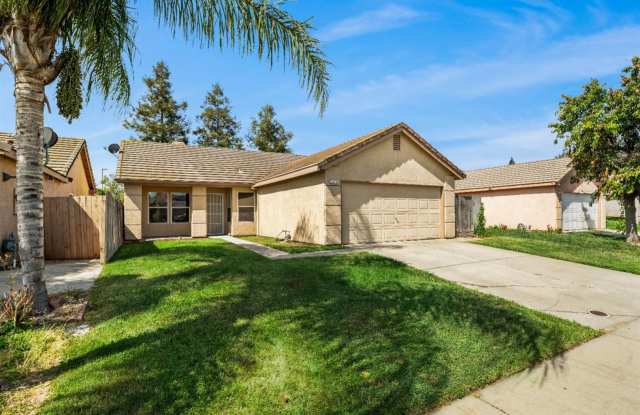 Move in special: $250 off the first month's rent! photos photos Move in special: $250 off the first month's rent! photos photos