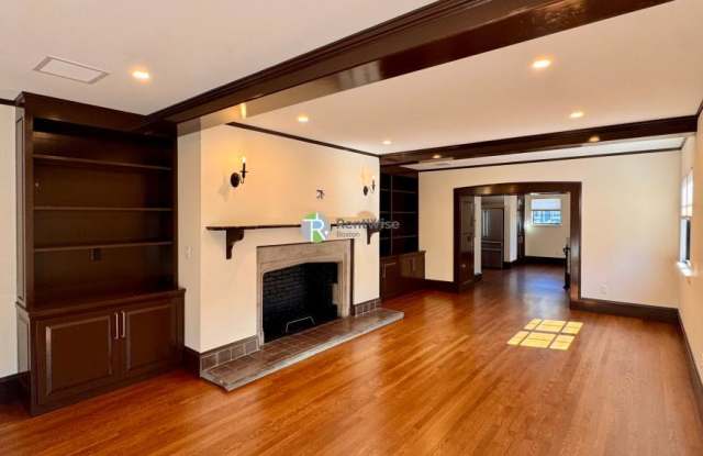 58 Benton Rd. Gallery 1