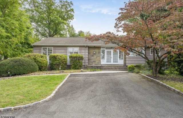 502 Old Short Hills Rd photos photos