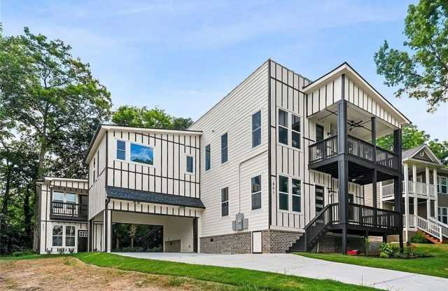 897 Coleman Street SW Gallery 1