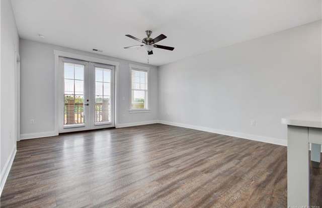 819 Terrace Park Gallery 4