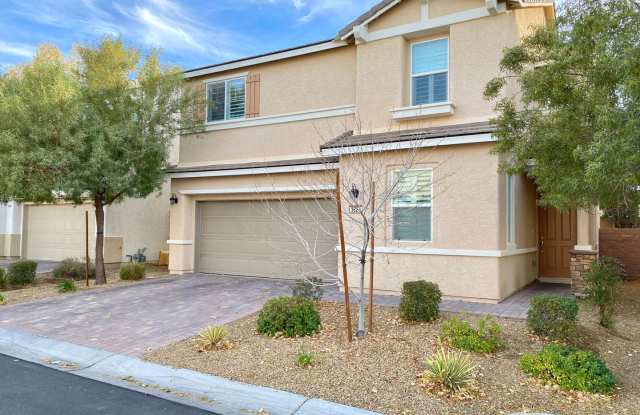 BEAUTIFUL 2 STORY HOME Gallery 3