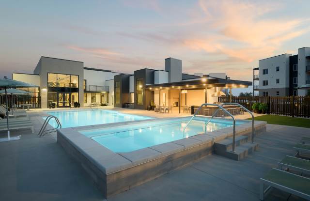 Canyon Ridge Apartments Gallery 3