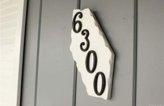 6300 Tampa Avenue Gallery 3