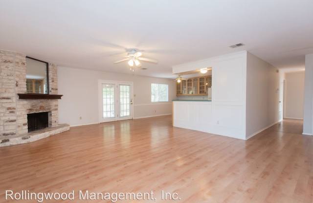 7907 Wakefield Drive Gallery 3