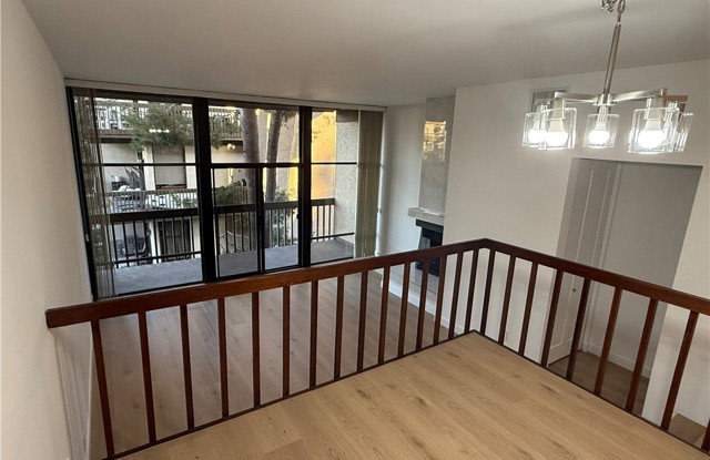 7212 Marina Pacifica Drive Gallery 3