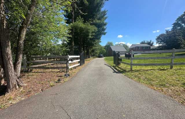 703 KENTLAND Drive photos photos