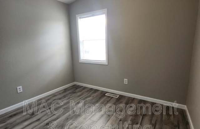 1319 Autumn Avenue - D photos photos