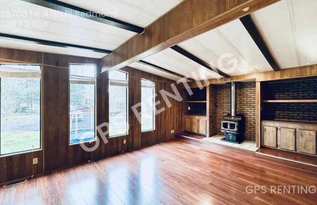 Welcome Home to Redmond’s Highly Desirable Broadhurst Neighborhood! photos photos