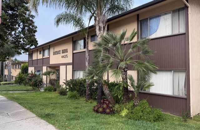 4425 Ocean View Boulevard Gallery 1