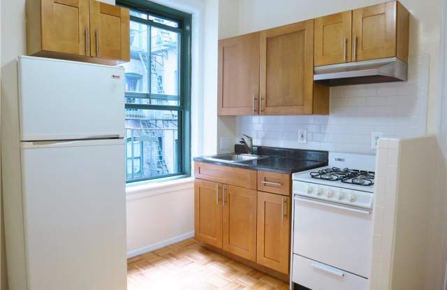 516 E 79th St - 516 East 79th Street, New York City, NY 10075