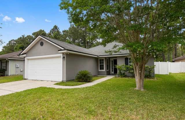 Yulee 3 Bed/ 2 Bath || Pet Friendly & Fenced in Backyard ||  Front Water View || photos photos