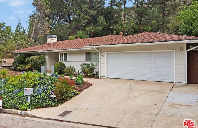 3300 LONGRIDGE Avenue - 3300 Longridge Avenue, Los Angeles, CA 91423