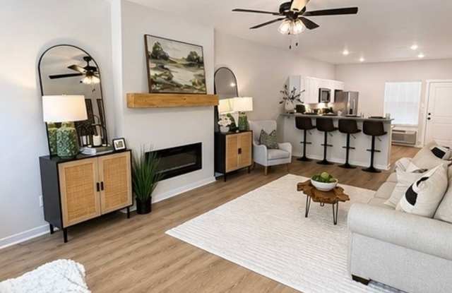 Walnut St Townhouses Gallery 4