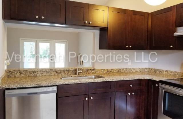 9944 Burl Way Gallery 3
