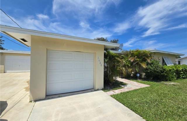 2648 Rockcrest Court Gallery 2