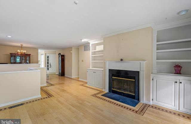 1312 BRAKEN Avenue Gallery 3
