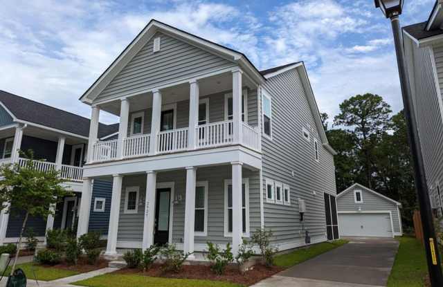 Beautiful 4 Bedroom Home Located on John's Island photos photos Beautiful 4 Bedroom Home Located on John's Island photos photos