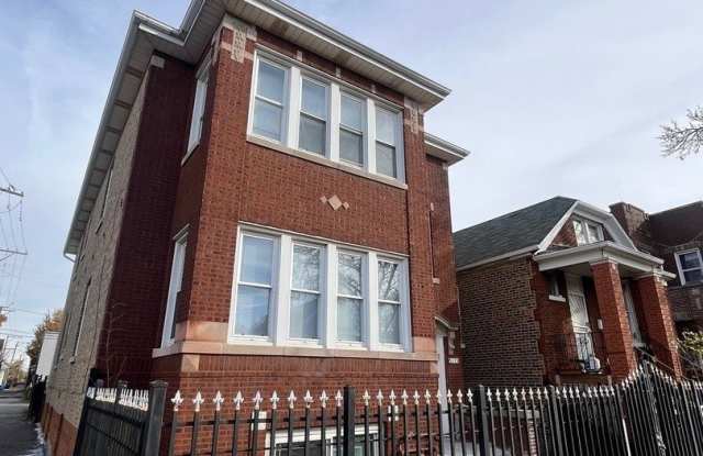 5115 S California Avenue unit: 1 photos photos