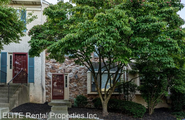 48 Iroquois Court - 48 Iroquois Court, Chesterbrook, PA 19087