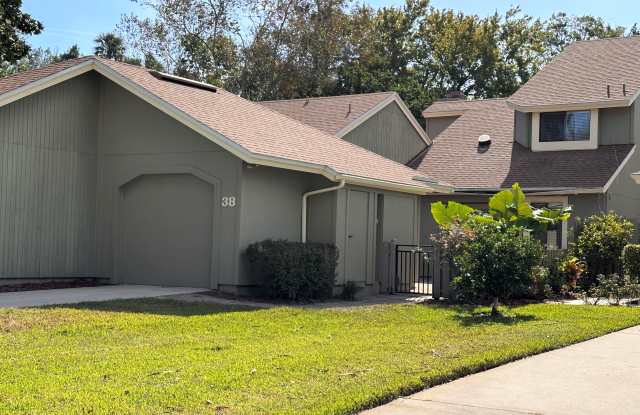 38 Turtleback Trl - 38 Turtleback Trail, Palm Valley, FL 32082