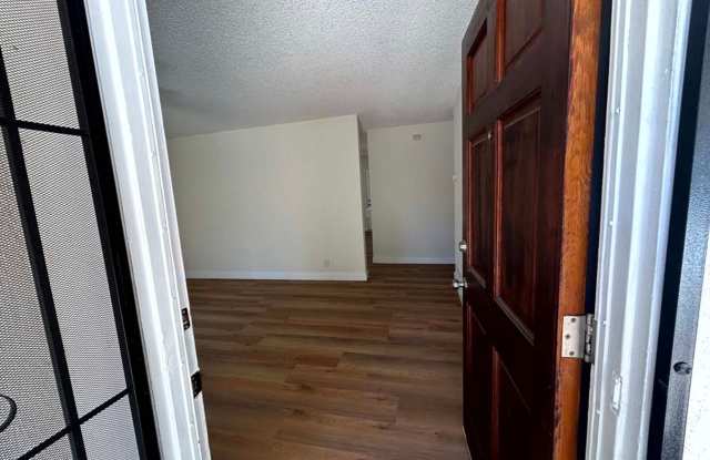Spacious 4-Bed, 2-Bath Home with a Large Backyard in Prime West Hills! Gallery 4