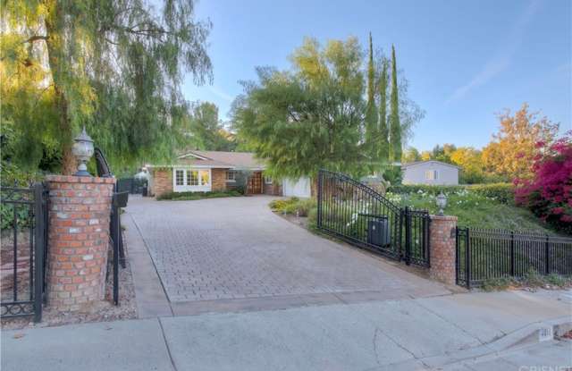 4817 Don Juan Place Gallery 2