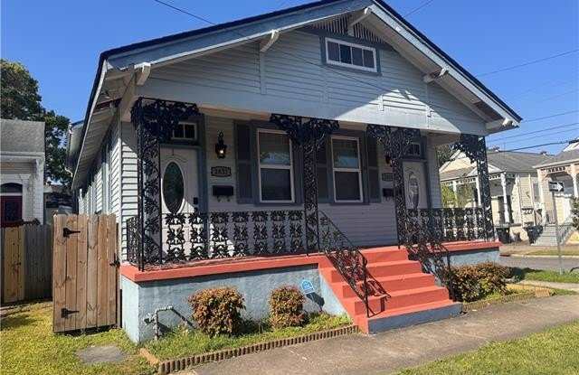 2832 CLEVELAND Avenue - 2832 Cleveland Avenue, New Orleans, LA 70119