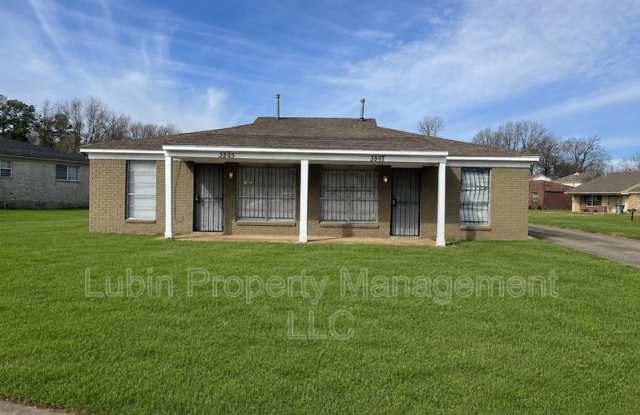 3827 Ajanders Dr photos photos
