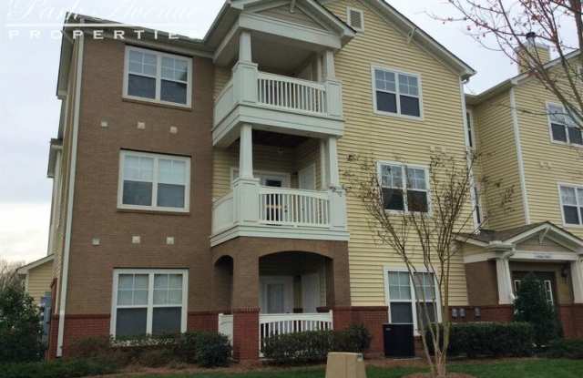 19876 Deer Valley Dr - 19876 Deer Valley Drive, Cornelius, NC 28031