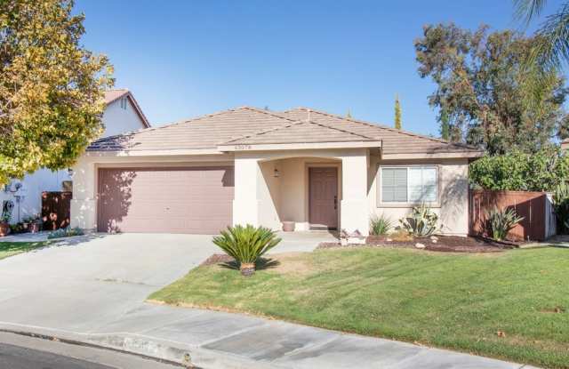 Small dogs alllowed . All appliance. Paloma Del Sol Gorgeous Single Story Home photos photos